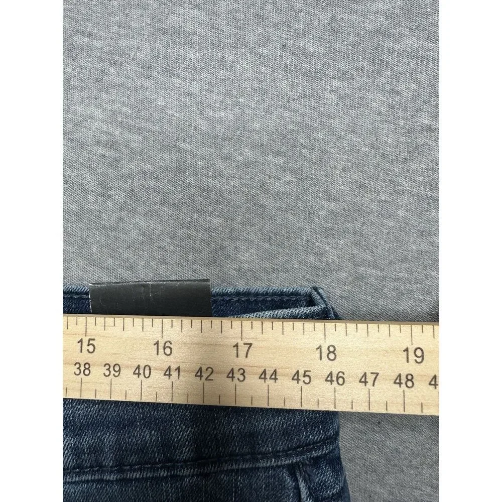 True Religion Jeans Men's Rocco SN Flap Relaxed Skinny Size 34x32 NWT Red Stitch